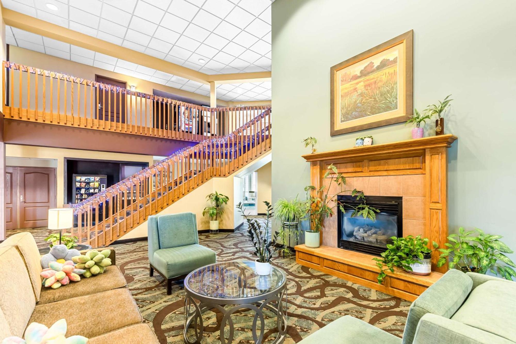 Best Western Holiday Manor Ньютон Экстерьер фото